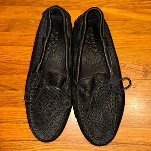 Black men’s Minnetonka leather loafer